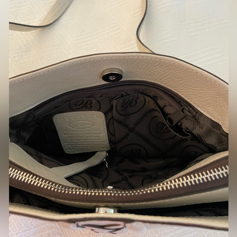 Brighton Ferrara Cream Crossbody - Picture 7 of 9
